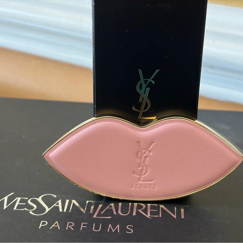 YSL Yves Saint Laurent Beaute  Mirror NEW